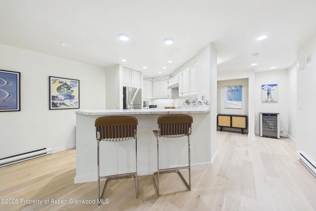 29 of 34 - 506 W Hallam Street, Aspen, CO