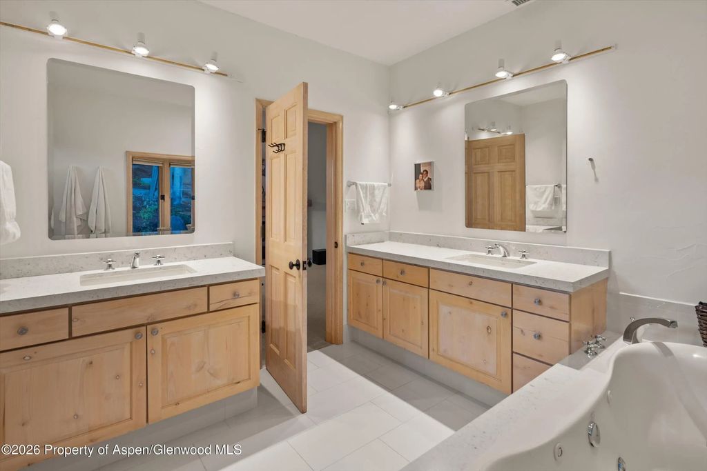 24 of 48 - 352 Faraway Road, Snowmass Village, CO