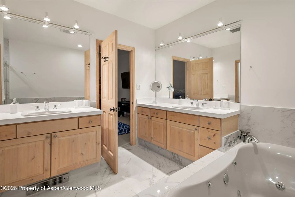 35 of 48 - 352 Faraway Road, Snowmass Village, CO
