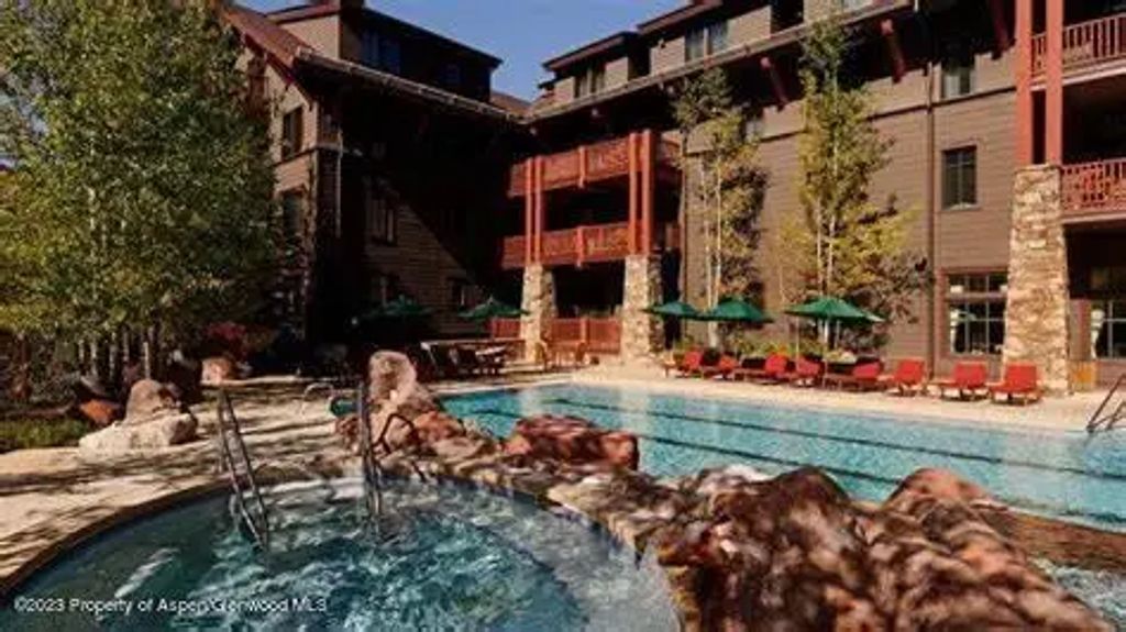 15 of 20 - 75 Prospector Road 8402-24, Aspen, CO