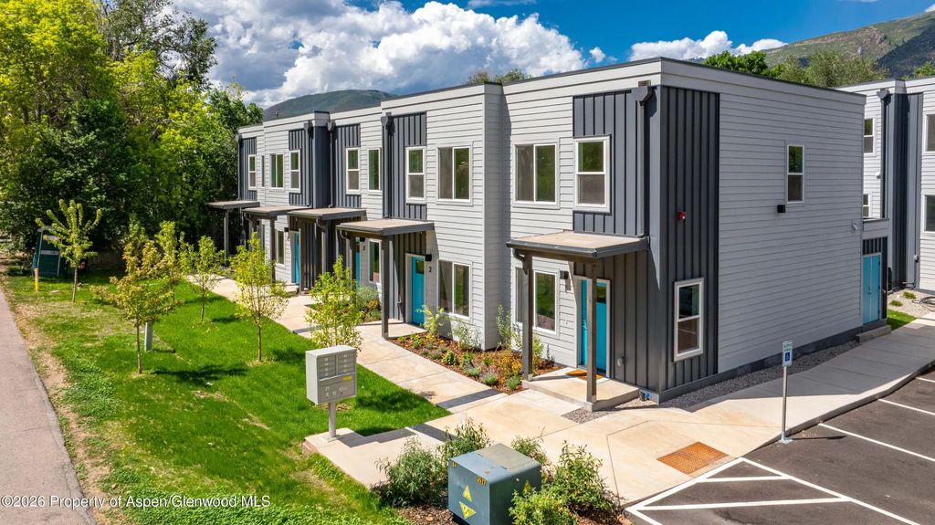 16 of 19 - 619 Overlin Drive 11, Glenwood Springs, CO