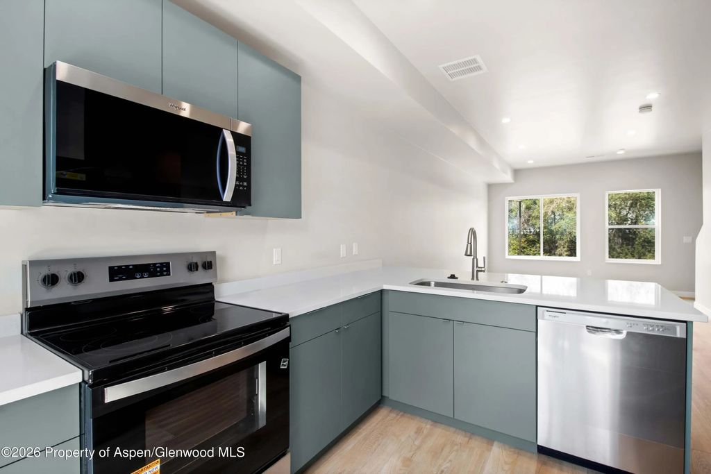 8 of 19 - 619 Overlin Drive 11, Glenwood Springs, CO