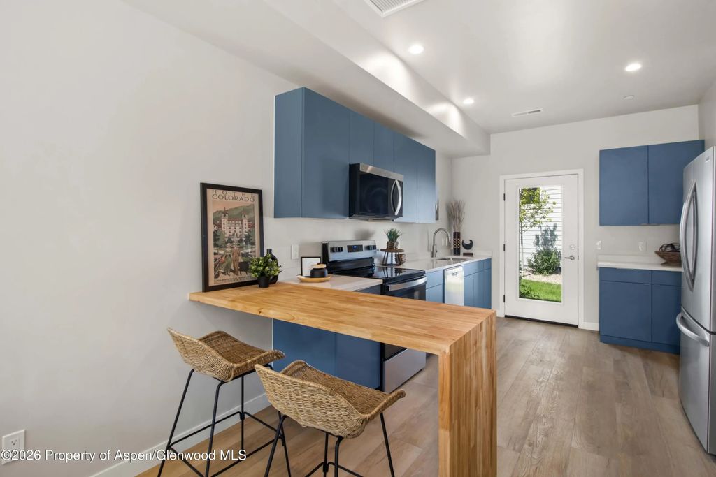 6 of 12 - 619 Overlin Drive 1,2,4,5, Glenwood Springs, CO