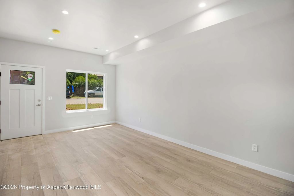 20 of 24 - 619 Overlin Drive 1-2 &  4-11, Glenwood Springs, CO