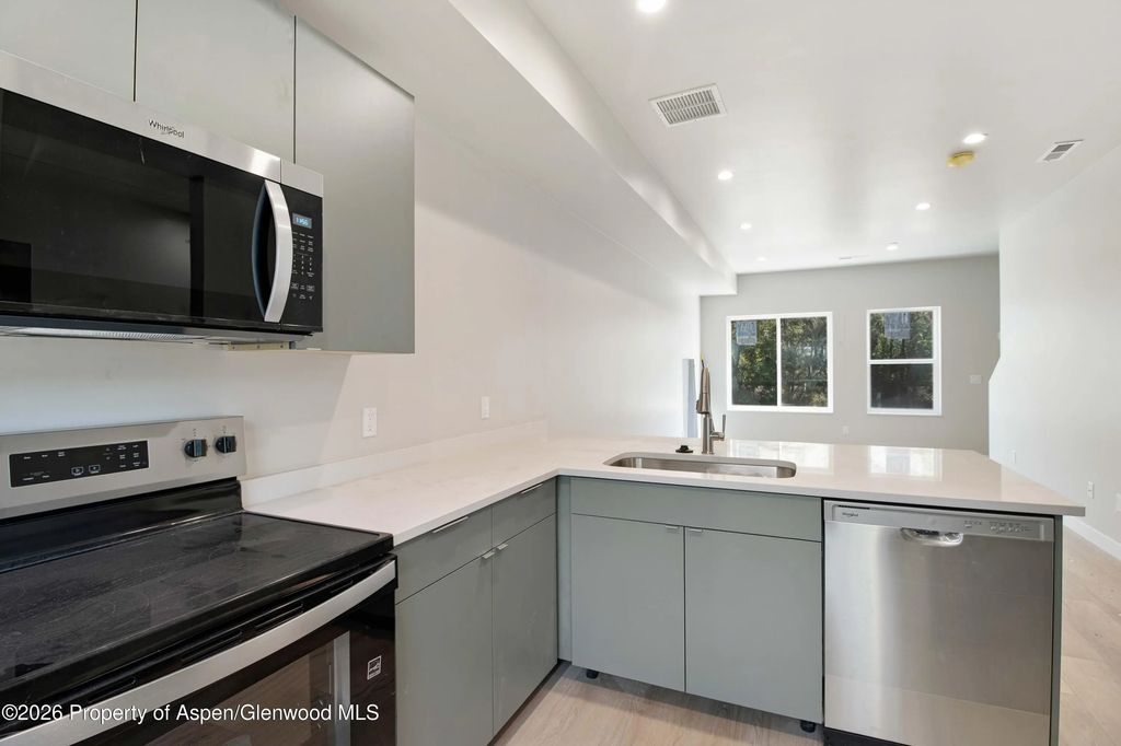 9 of 24 - 619 Overlin Drive 1-2 &  4-11, Glenwood Springs, CO