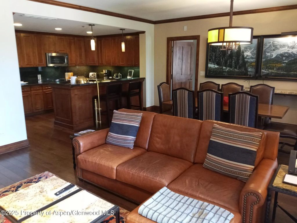 19 of 26 - 0075 Prospector Road Unit 8308 Summer Interest 11, Aspen, CO