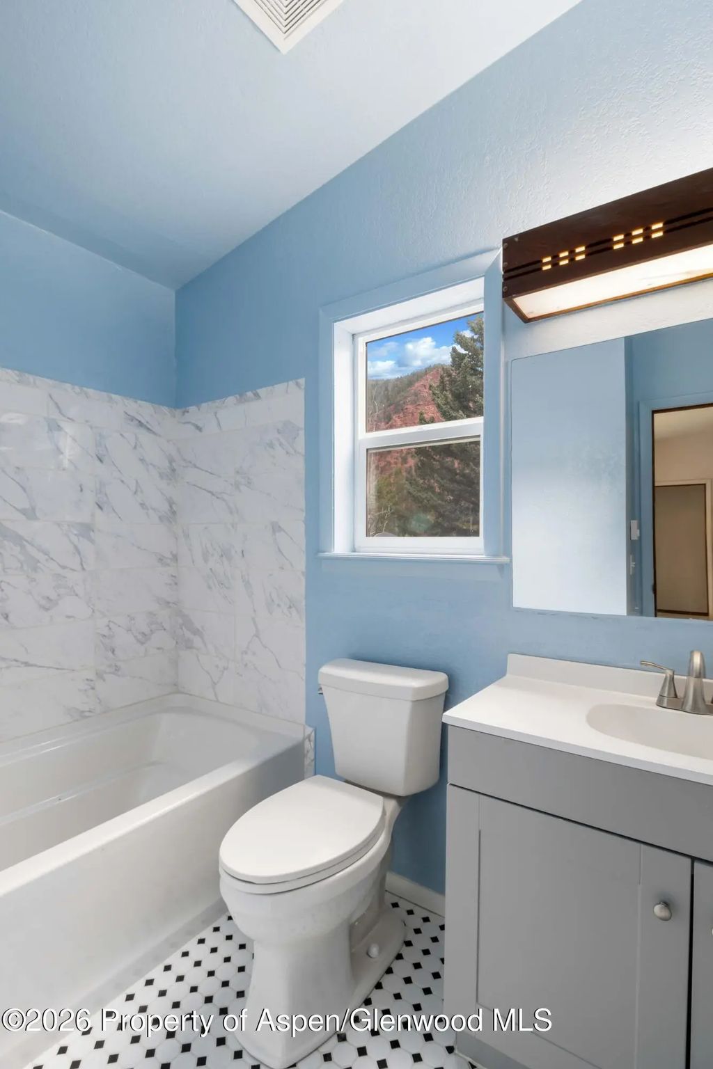15 of 30 - 1102 Valley View Road, Glenwood Springs, CO