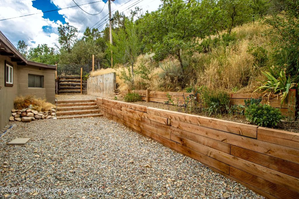 21 of 29 - 805 Red Mountain Drive, Glenwood Springs, CO