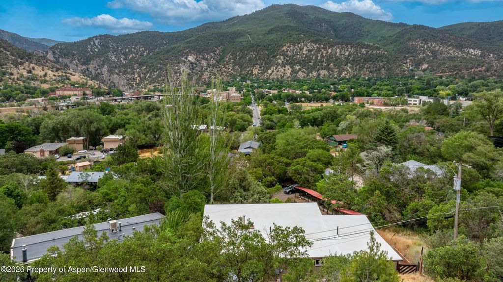 28 of 29 - 805 Red Mountain Drive, Glenwood Springs, CO