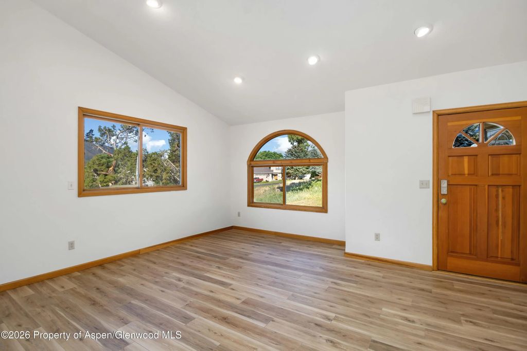 6 of 27 - 484 Canyon Creek Drive, Glenwood Springs, CO