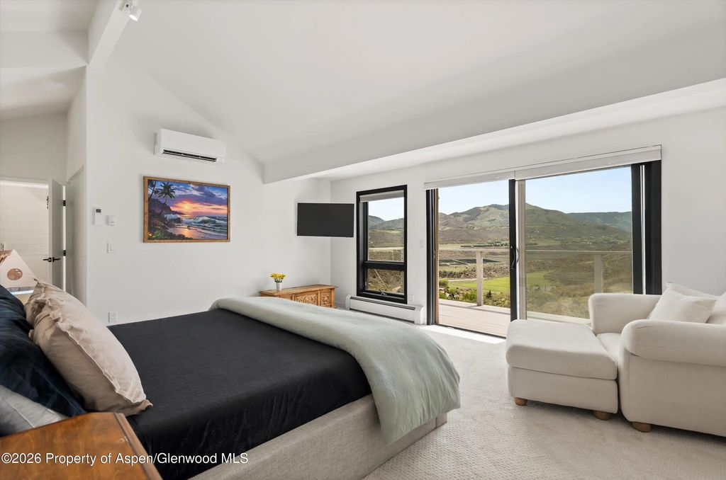 26 of 55 - 450 Solar Way, Aspen, CO