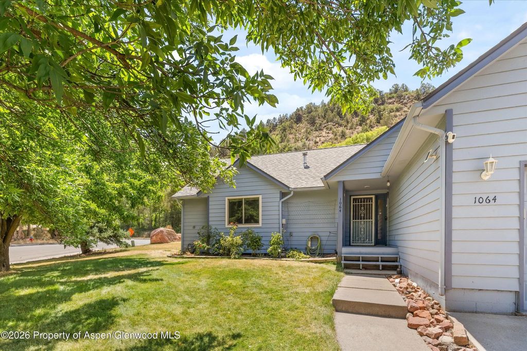 23 of 25 - 1064 Park West, Glenwood Springs, CO
