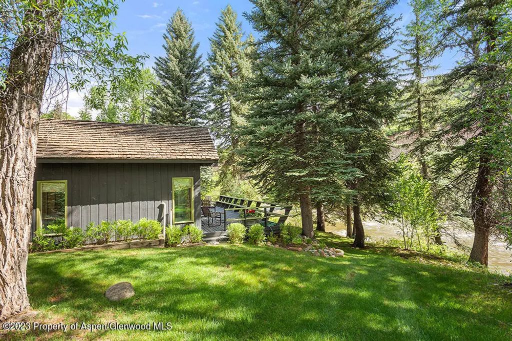 32 of 39 - 30 Smith Hill Way, Woody Creek, CO