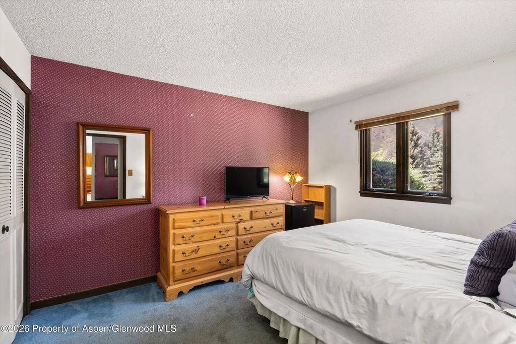 10 of 22 - 71 Crossland Drive, Basalt, CO