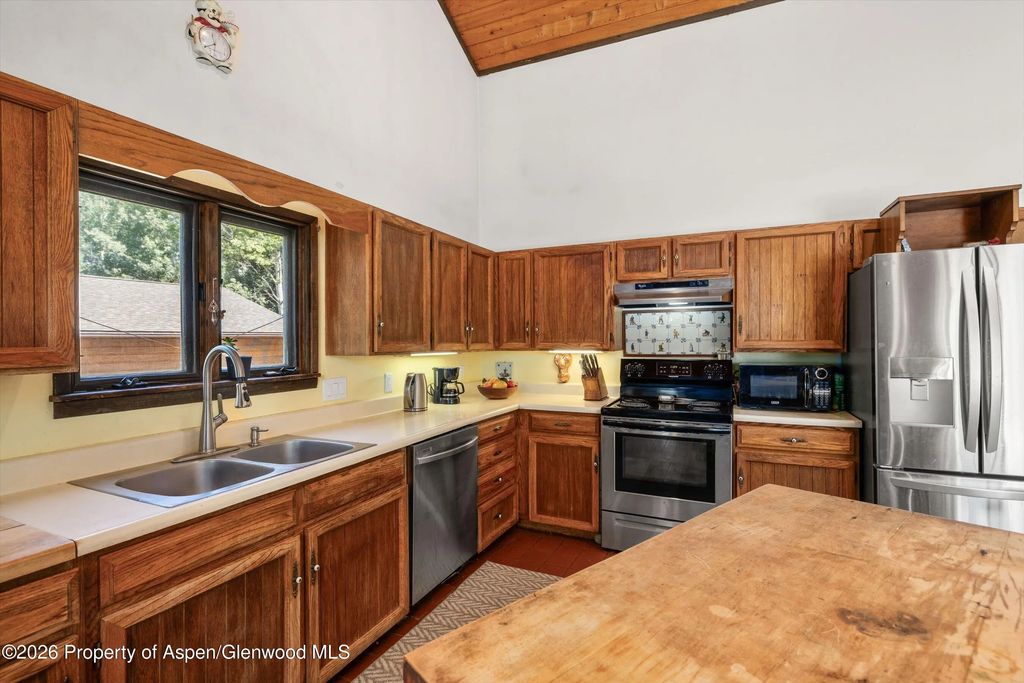 7 of 22 - 71 Crossland Drive, Basalt, CO