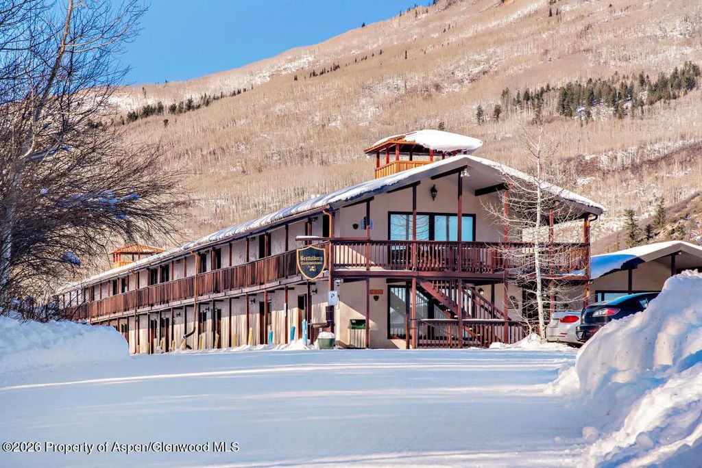 17 of 24 - 11101 County Road 117 B7, Glenwood Springs, CO