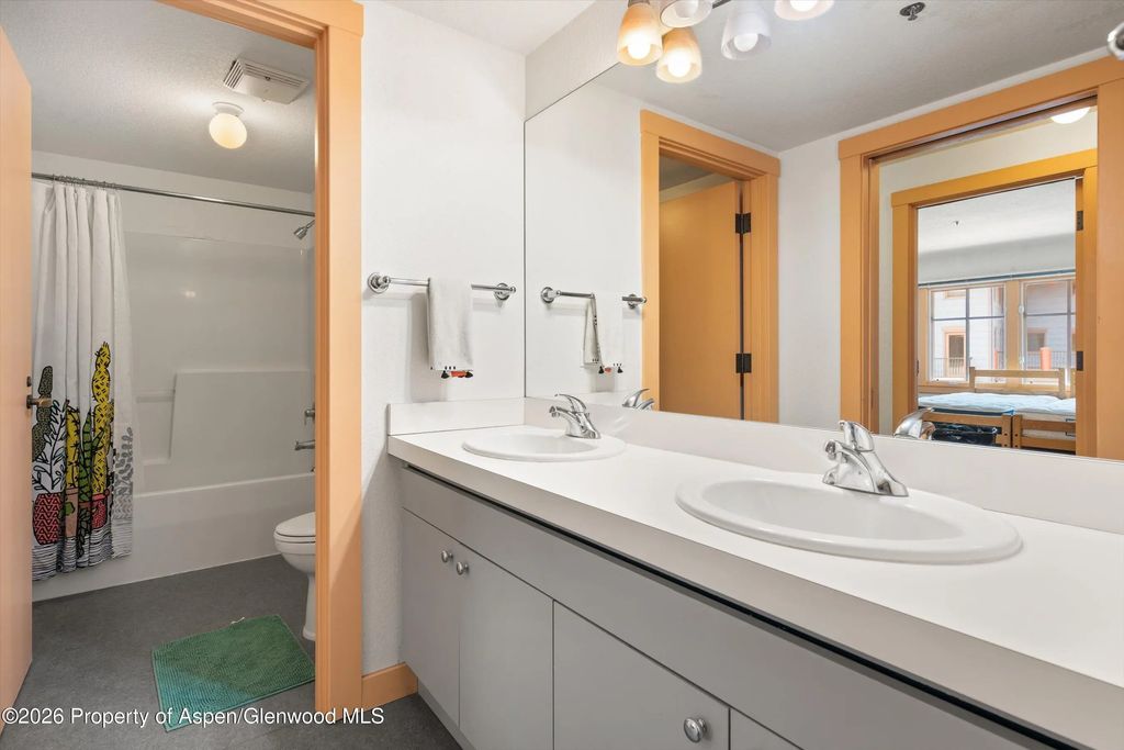 24 of 37 - 115 Boomerang Road 5309, Aspen, CO