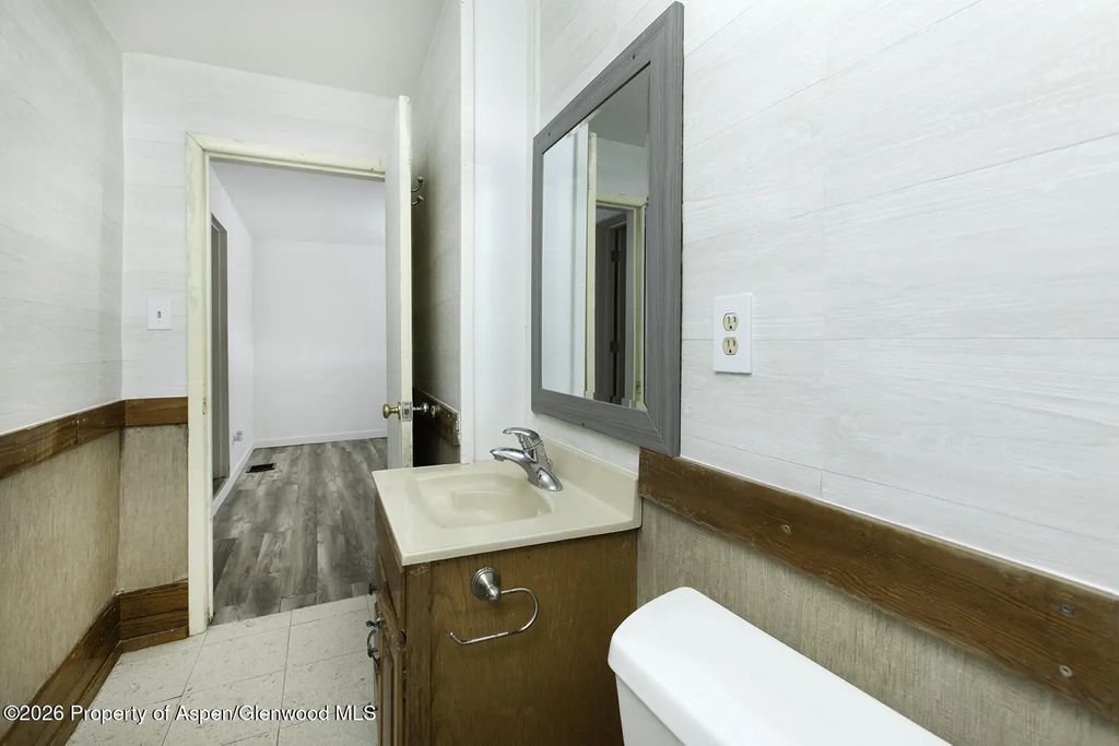 19 of 45 - 1010 Minter Avenue 1010 & 1012, Glenwood Springs, CO