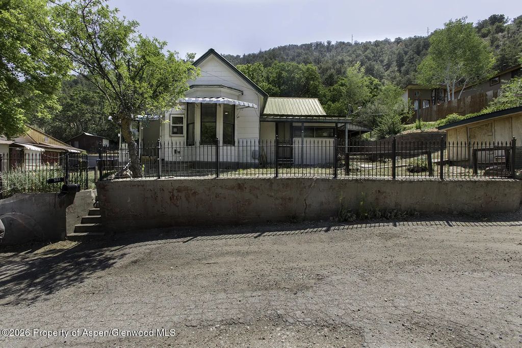 31 of 45 - 1010 Minter Avenue 1010 & 1012, Glenwood Springs, CO