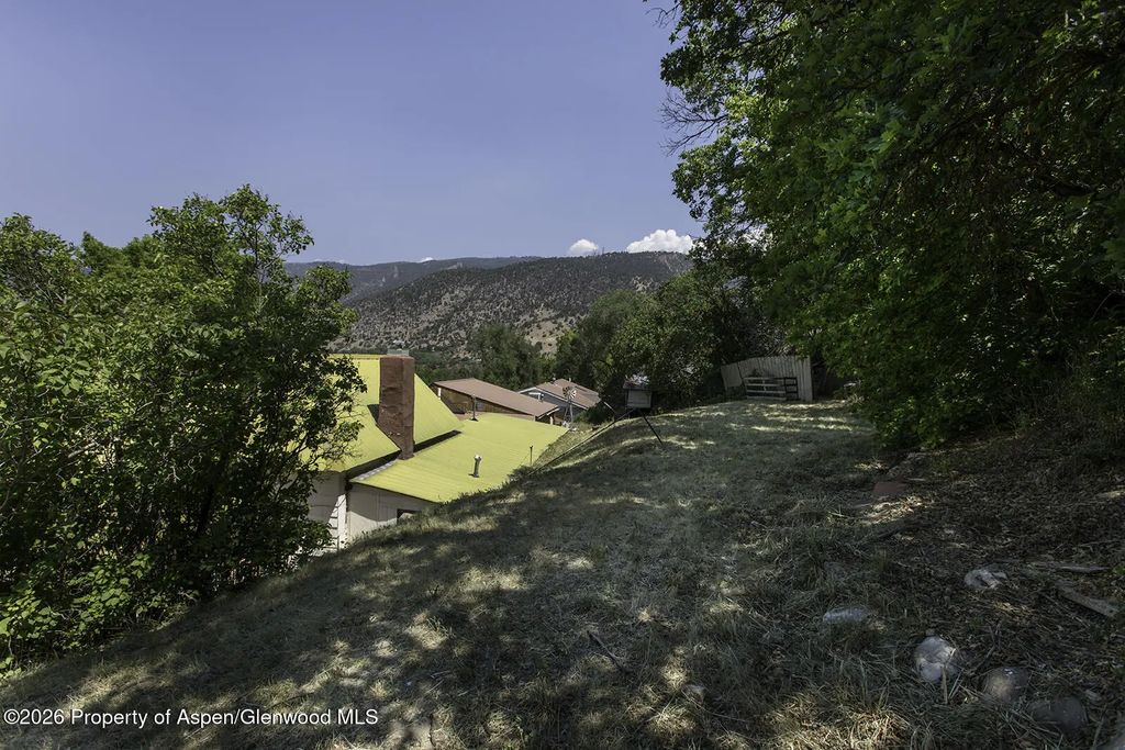 33 of 45 - 1010 Minter Avenue 1010 & 1012, Glenwood Springs, CO