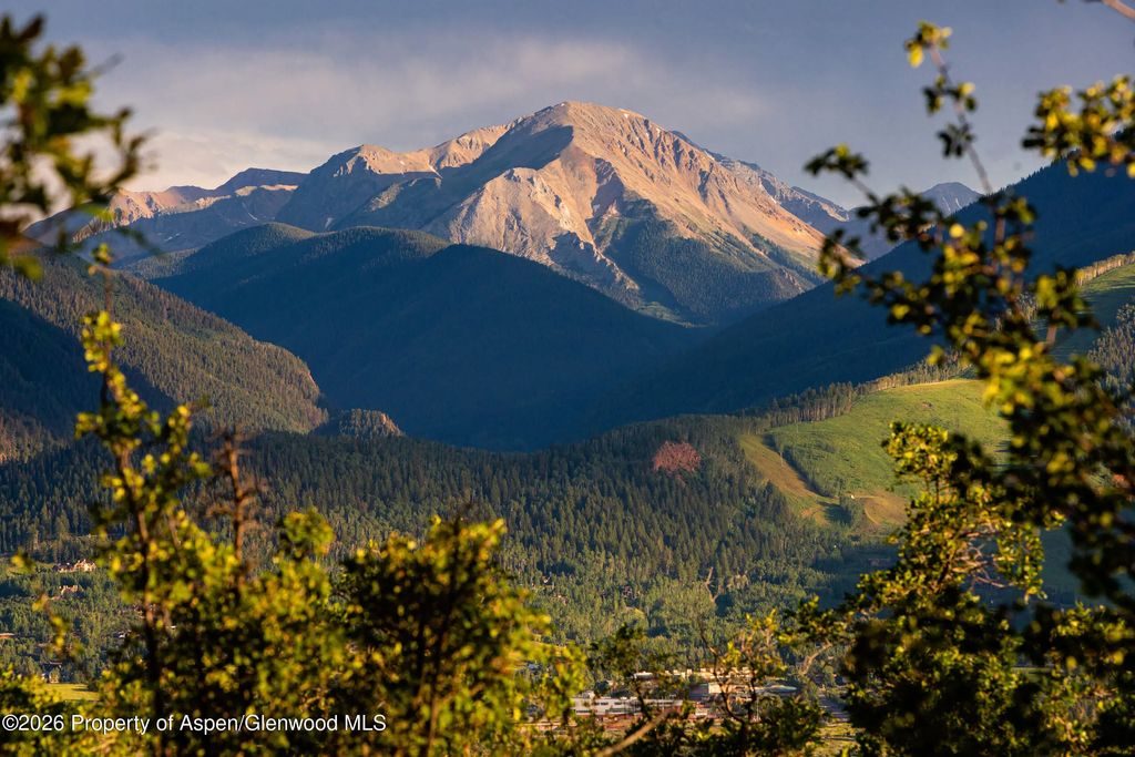 17 of 18 - 980 S Starwood, Aspen, CO
