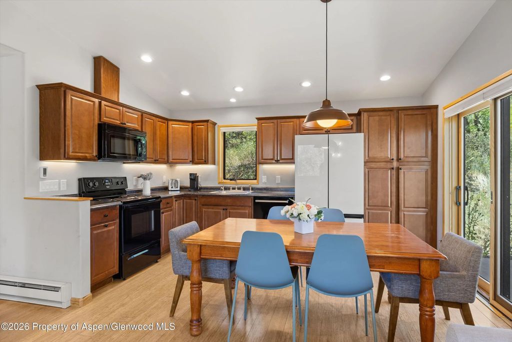 40 of 47 - 295 Upper Ranch Road, Aspen, CO