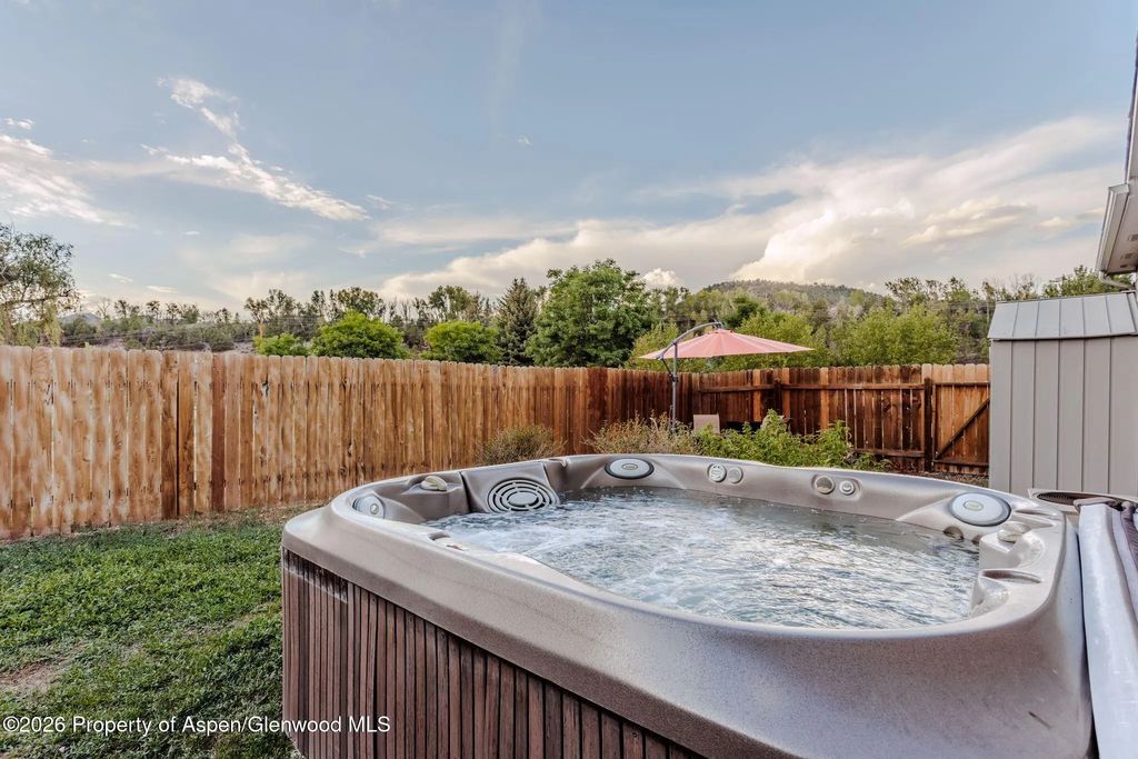 43 of 57 - 8 Stagecoach Lane, Carbondale, CO