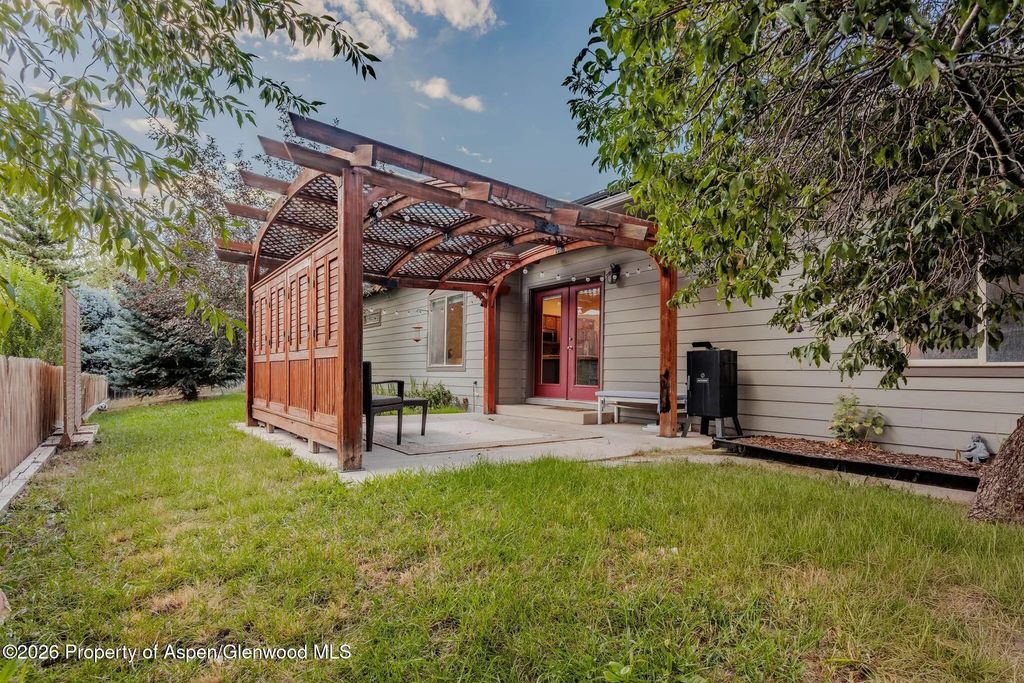 45 of 57 - 8 Stagecoach Lane, Carbondale, CO