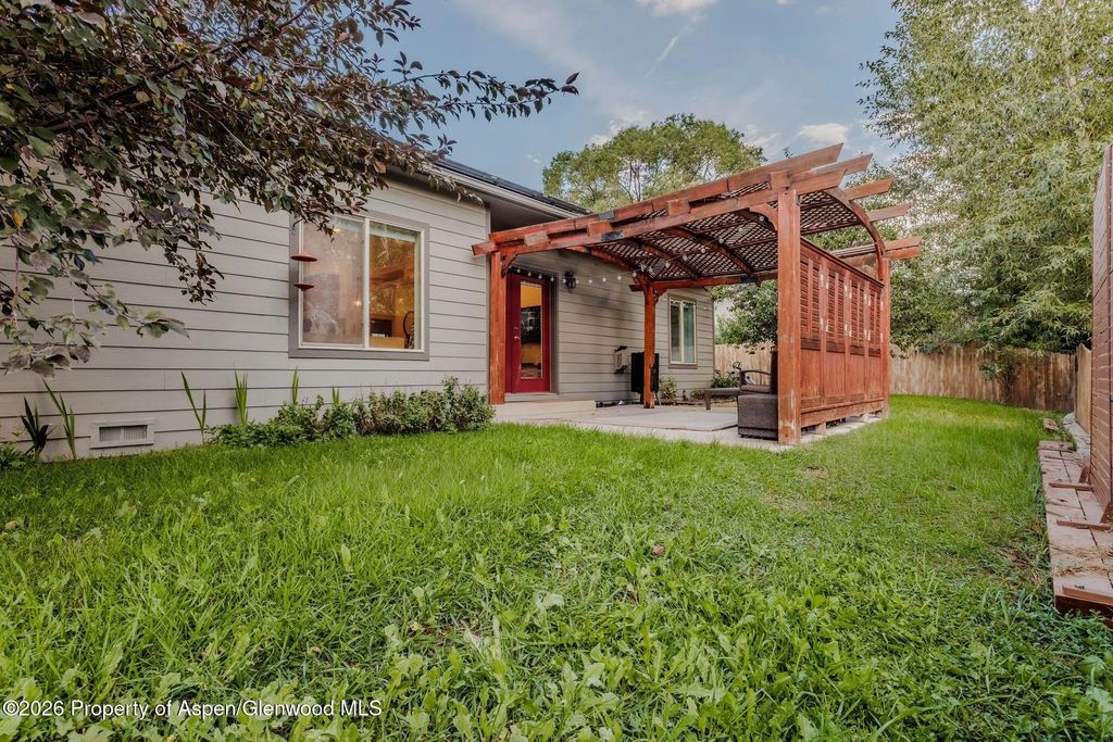 46 of 57 - 8 Stagecoach Lane, Carbondale, CO