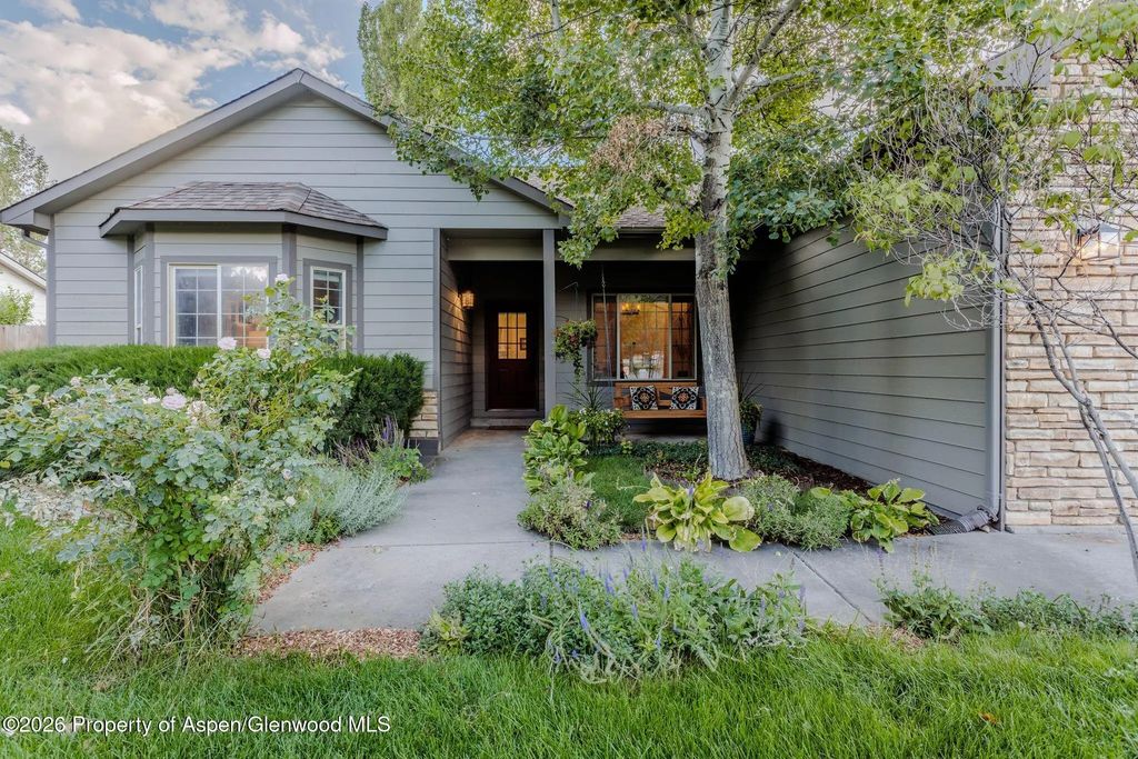48 of 57 - 8 Stagecoach Lane, Carbondale, CO