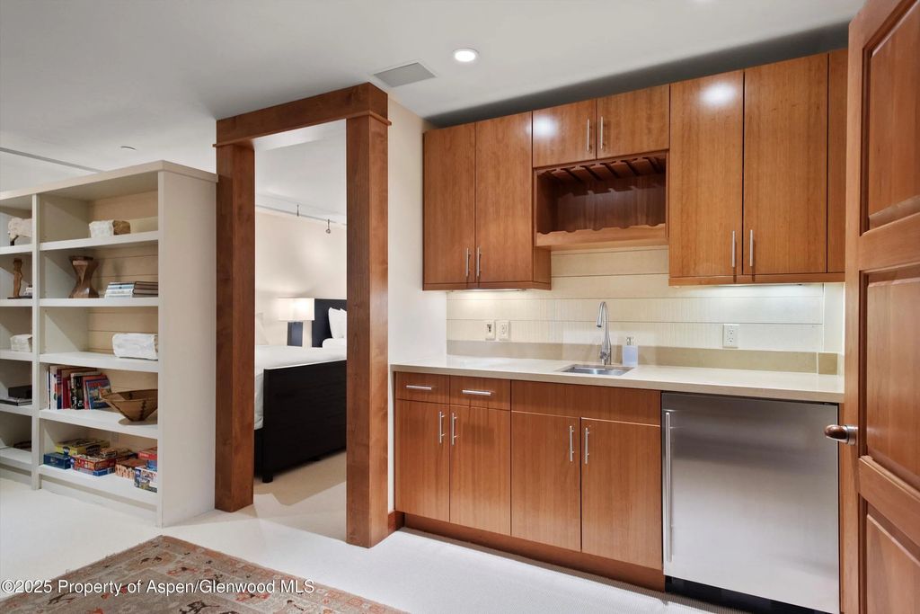 36 of 44 - 714 S Galena Street B, Aspen, CO