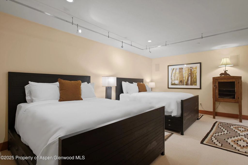 38 of 44 - 714 S Galena Street B, Aspen, CO