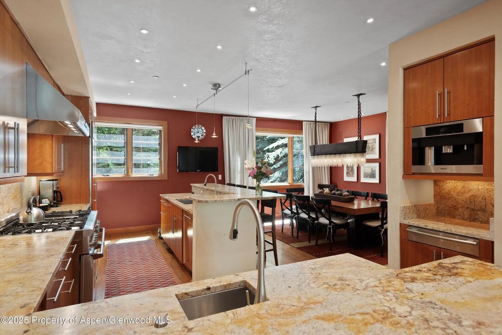 9 of 44 - 714 S Galena Street B, Aspen, CO