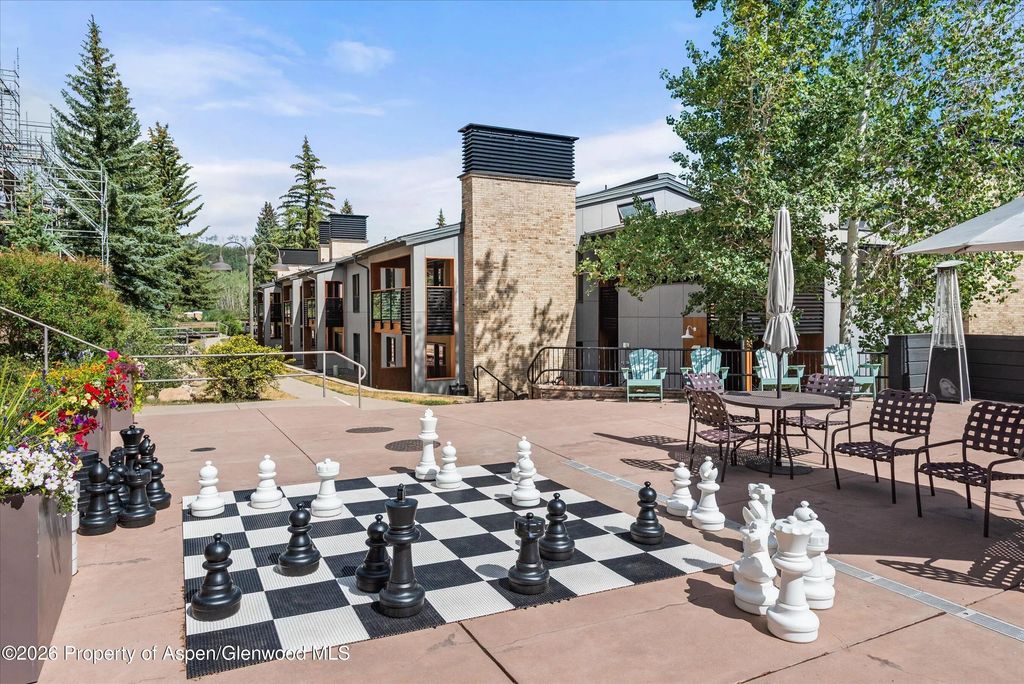 15 of 19 - 690 Carriage Way 304, Snowmass Village, CO