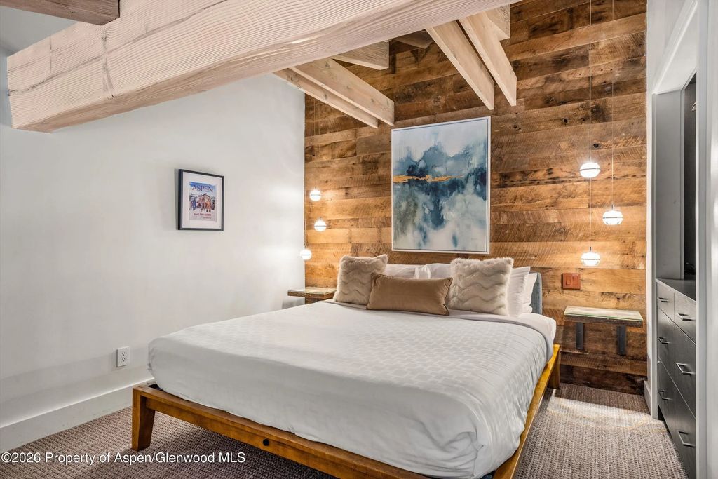 6 of 19 - 690 Carriage Way 304, Snowmass Village, CO