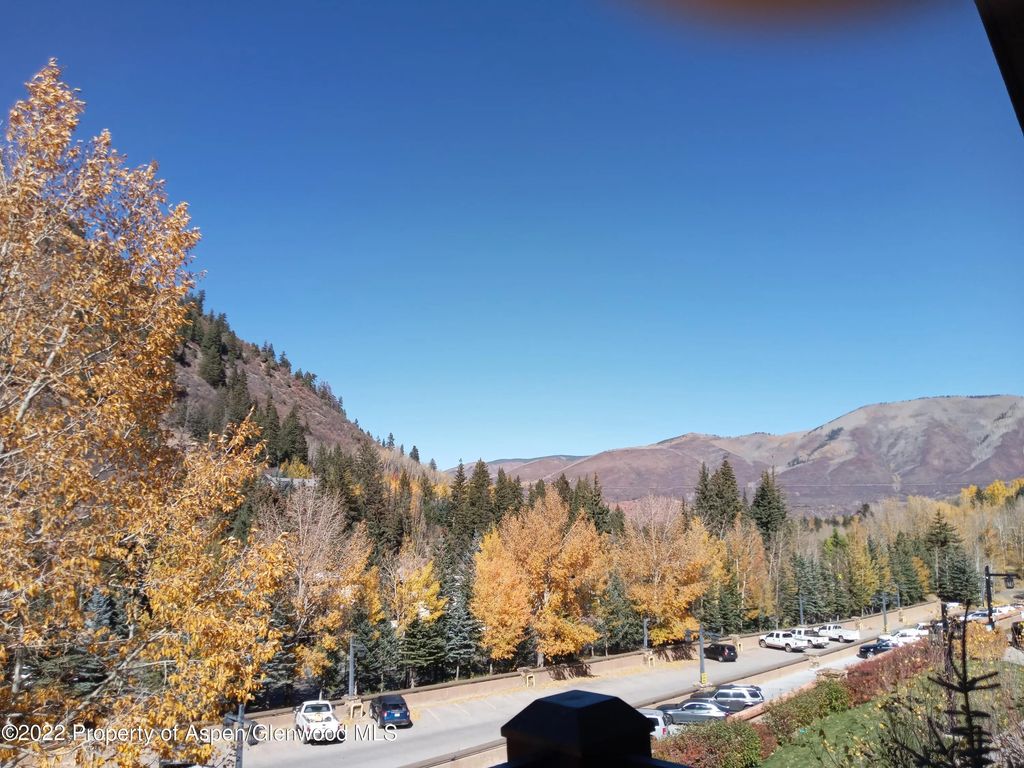 24 of 27 - 0039 Boomerang Rd. Road 8312 Summer Preferred 22, Aspen, CO