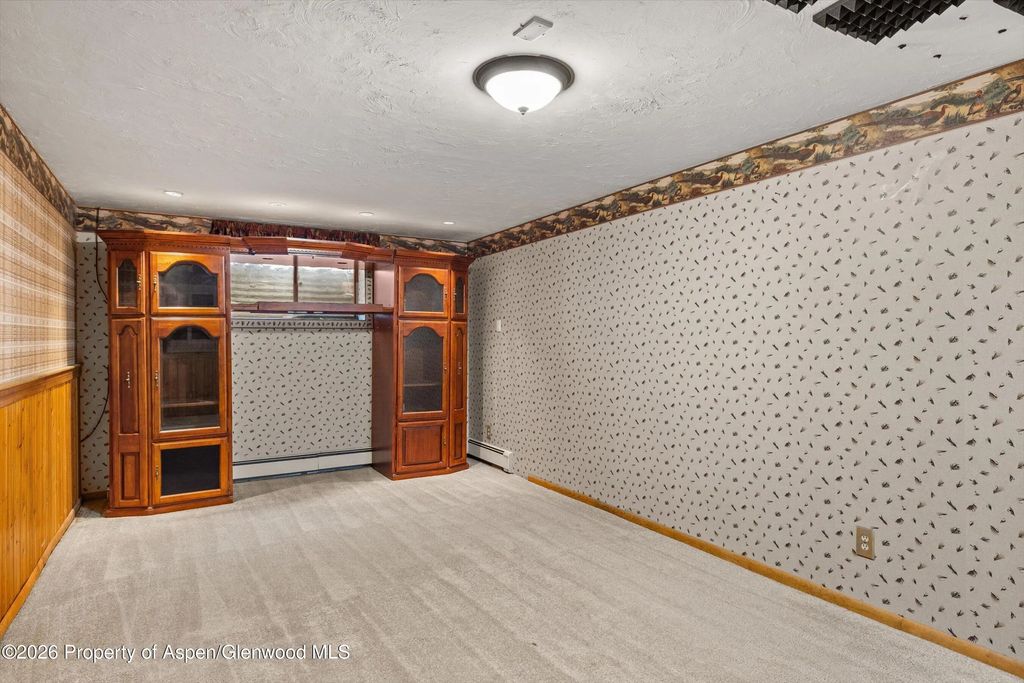 19 of 32 - 24 S Meadow View Court, Glenwood Springs, CO