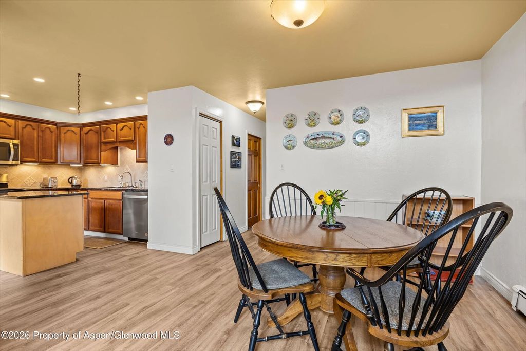 7 of 32 - 24 S Meadow View Court, Glenwood Springs, CO