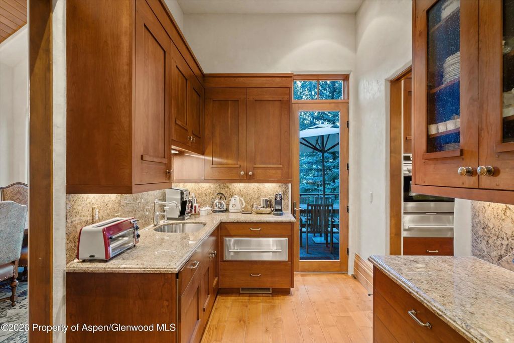 28 of 84 - 691 Pfister Drive, Aspen, CO