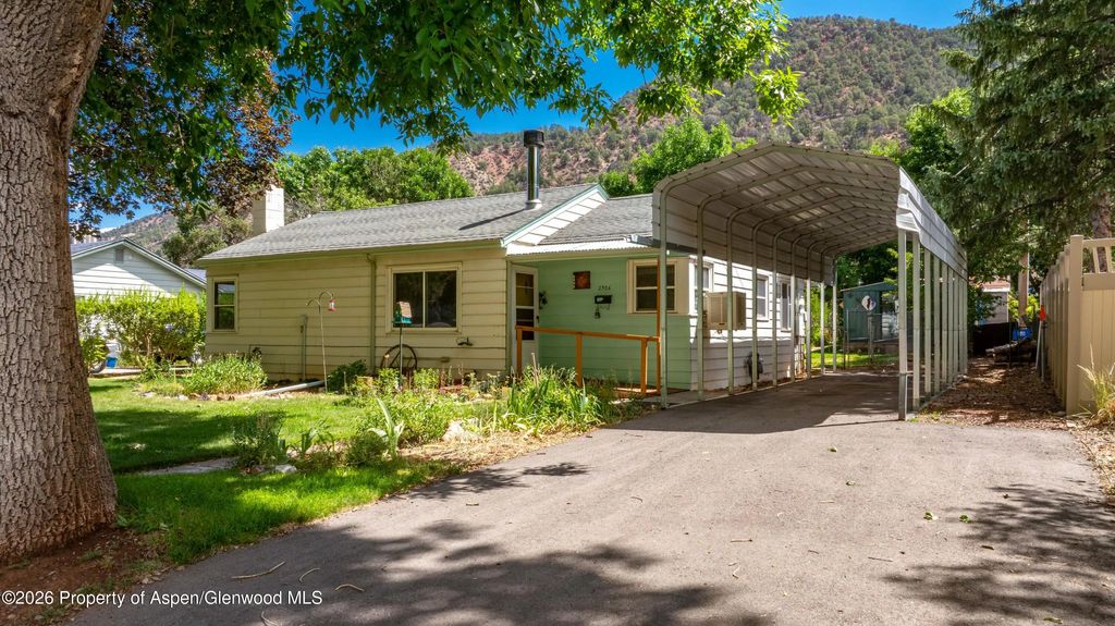 2906 Sopris Avenue, Glenwood Springs