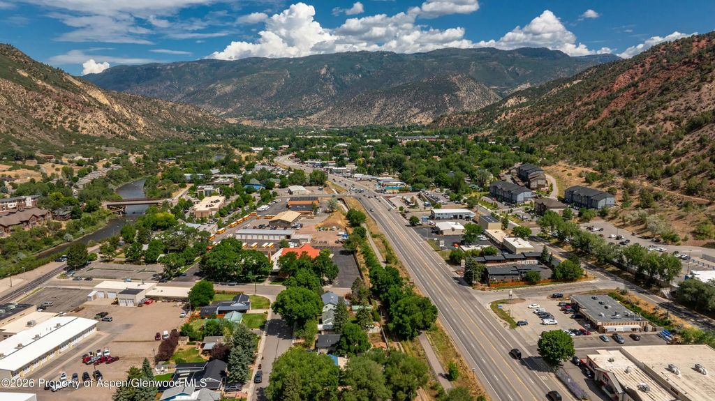 10 of 26 - 2906 Sopris Avenue, Glenwood Springs, CO