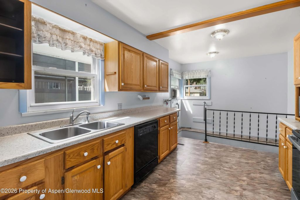 15 of 26 - 2906 Sopris Avenue, Glenwood Springs, CO
