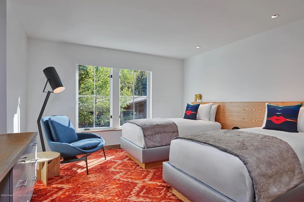 6 of 9 - 550 S Spring Street F-3, Aspen, CO