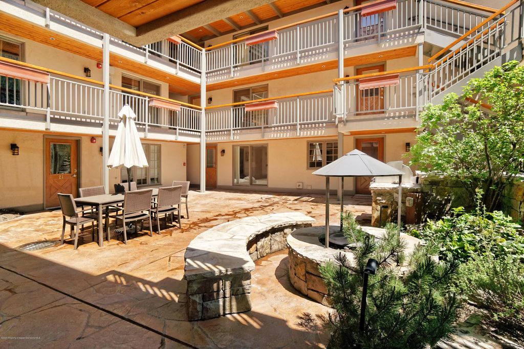 14 of 25 - 630 E Cooper Avenue 1, Aspen, CO