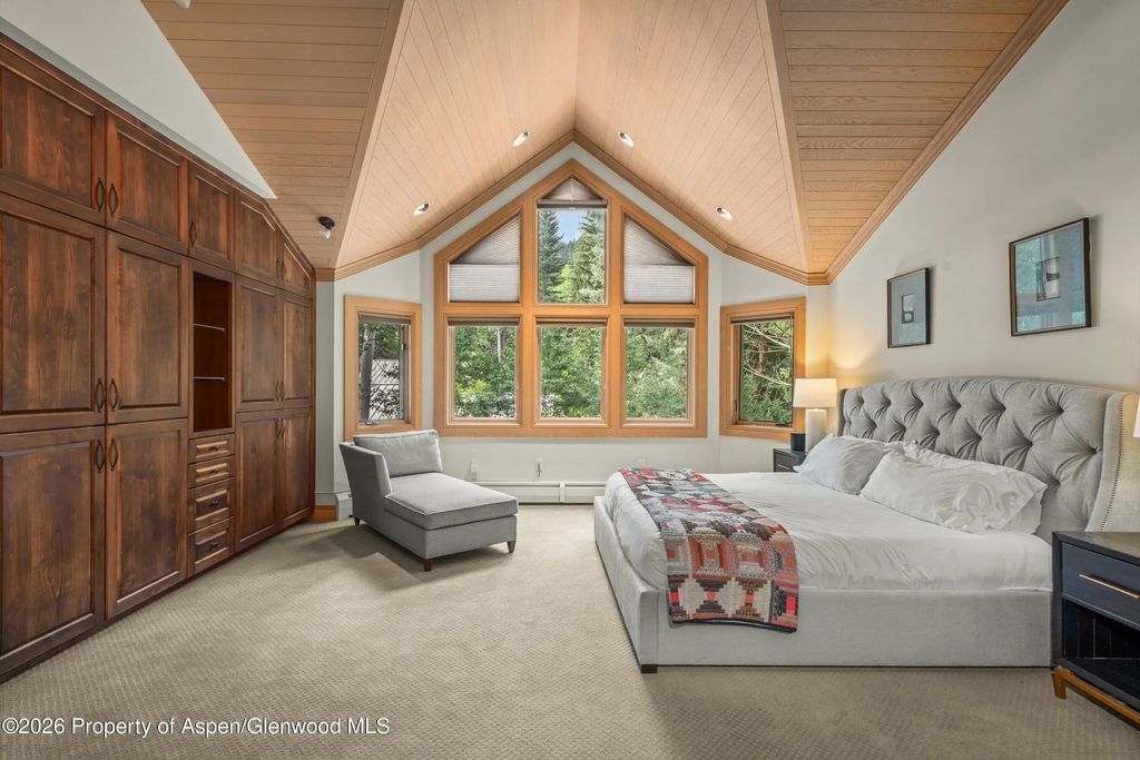 12 of 29 - 413 W Smuggler Street, Aspen, CO
