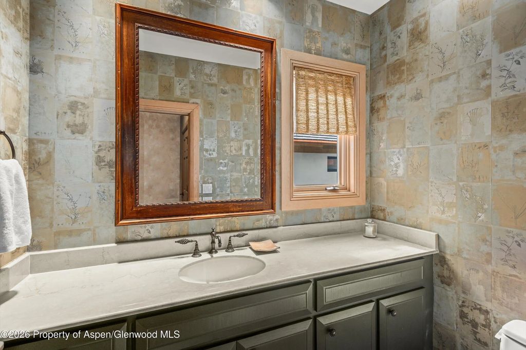 21 of 29 - 413 W Smuggler Street, Aspen, CO