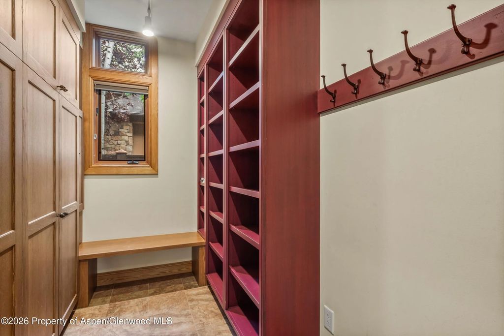 24 of 29 - 413 W Smuggler Street, Aspen, CO