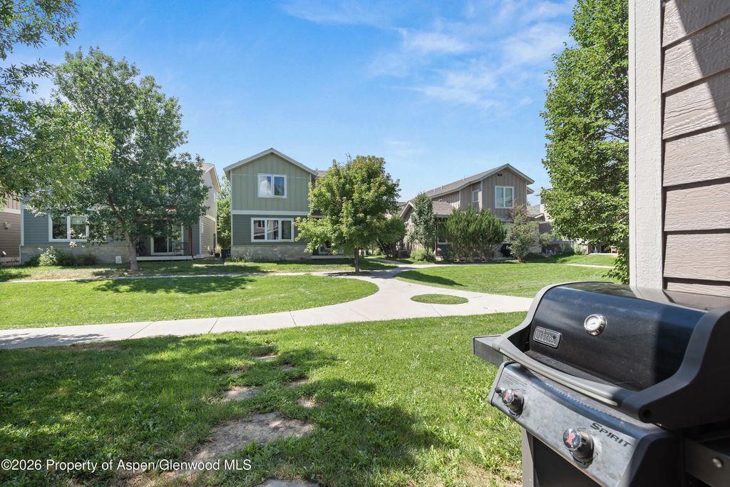 28 of 33 - 310 Linden Circle, Carbondale, CO