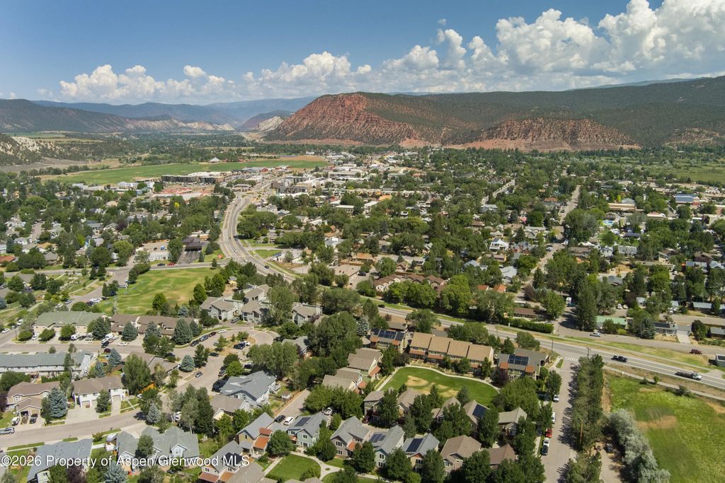 31 of 33 - 310 Linden Circle, Carbondale, CO