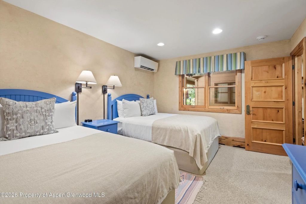 15 of 23 - 610 S West End Street D105, Aspen, CO